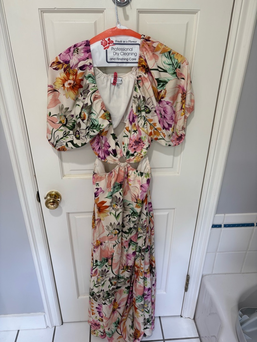 Floral Cutout Maxi Dress - Cream Floral